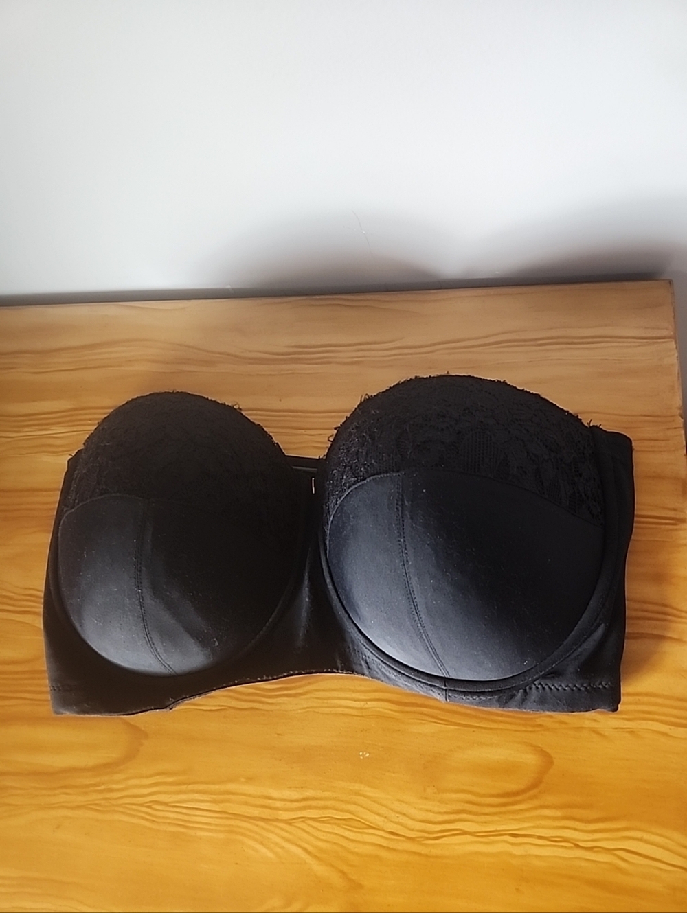 Black Strapless Bra Double Back Strap Underwire Padded Size 38DD